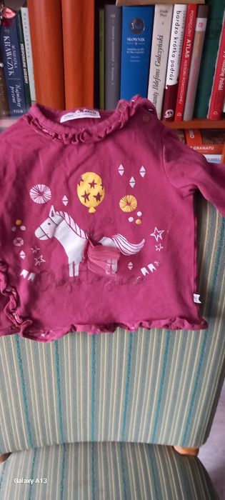 Sukienka niemowlęca.