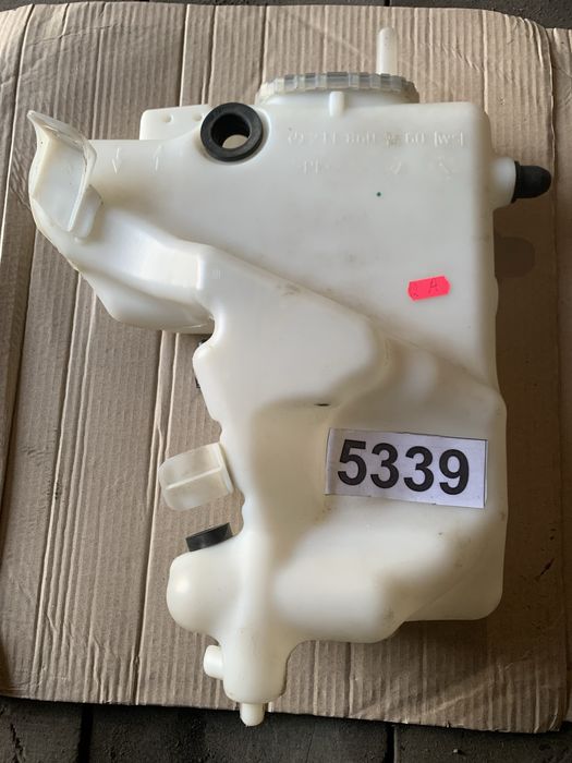 Бачек омывателя мерседес w211