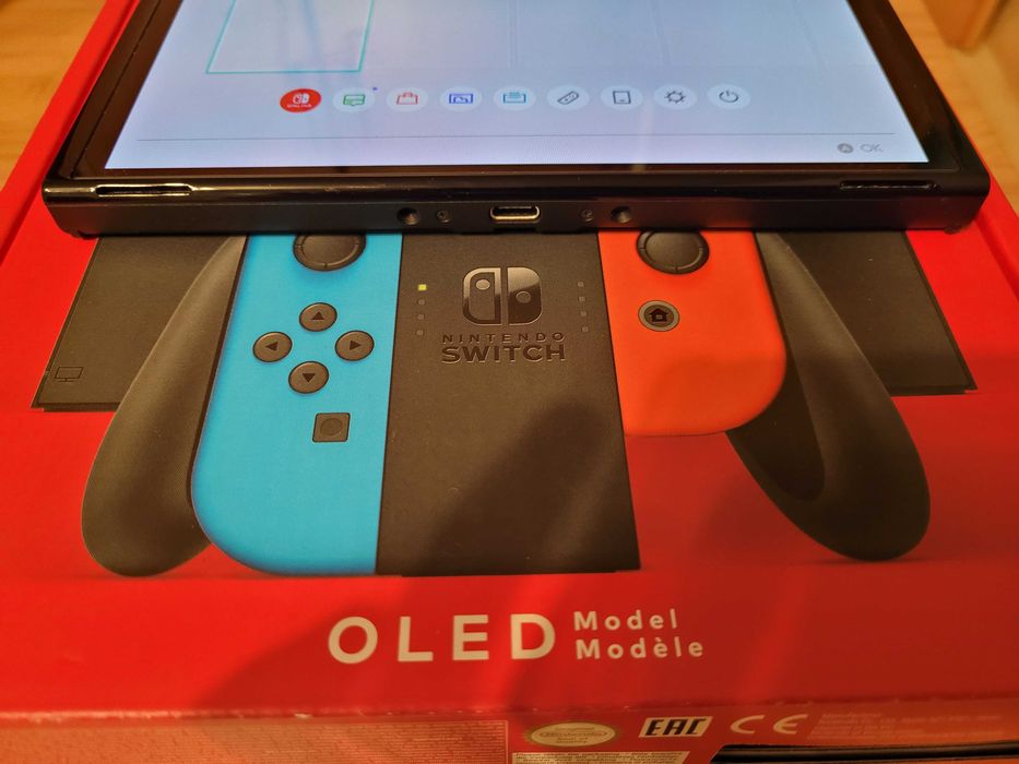 Nintendo Switch Oled Sam Tablet + Pudełko Idealny Stan jak Nowa