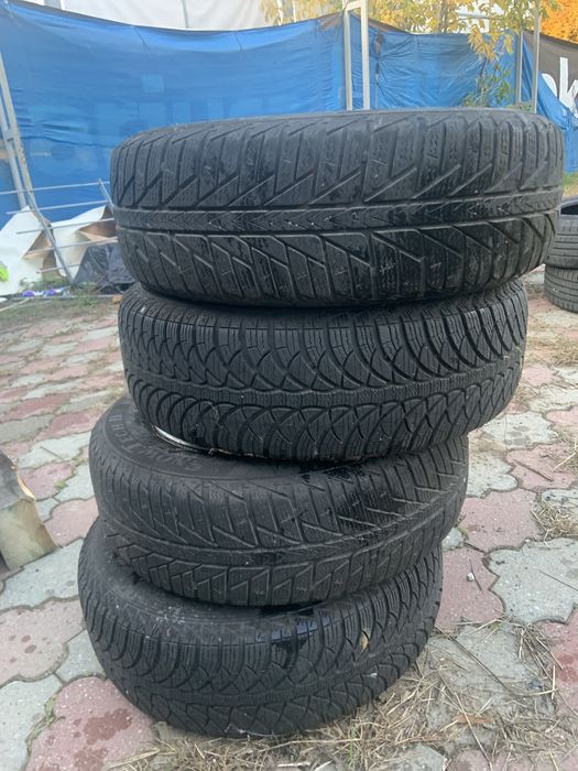 Felgi stalowe + opony zimowe VW 195/65 R15 5x120