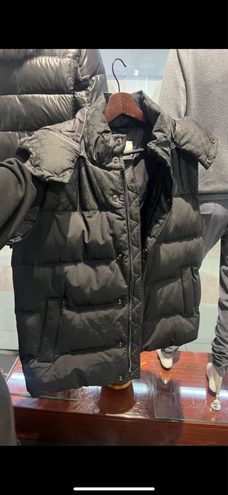 Желетка Gucci , Хл розмір ,