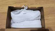Buty białe PUMA Smash V2 - rozmiar 42,5