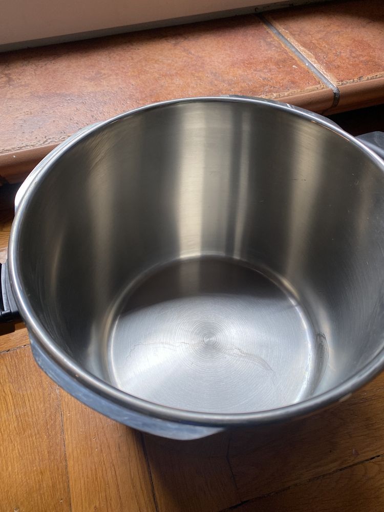 Szybkowar FISSLER 6L premium