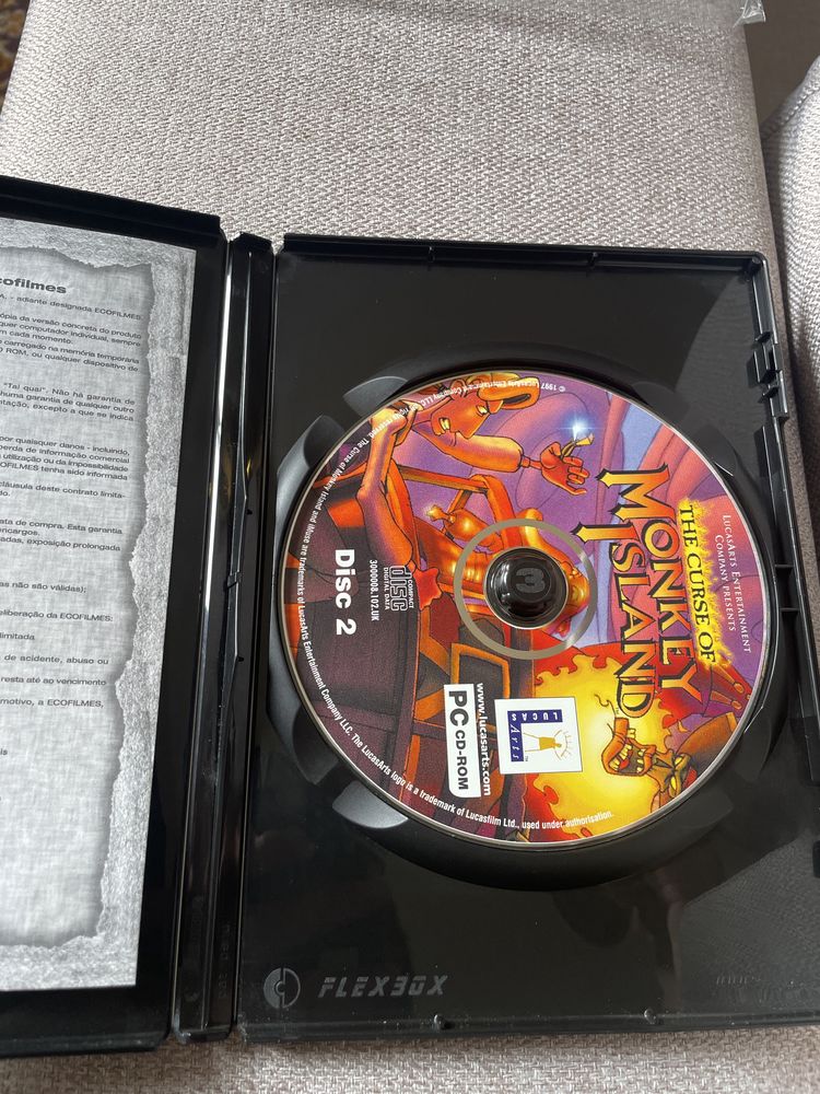 The curse of Monkey Island jogo para Pc /Mac cd-rom