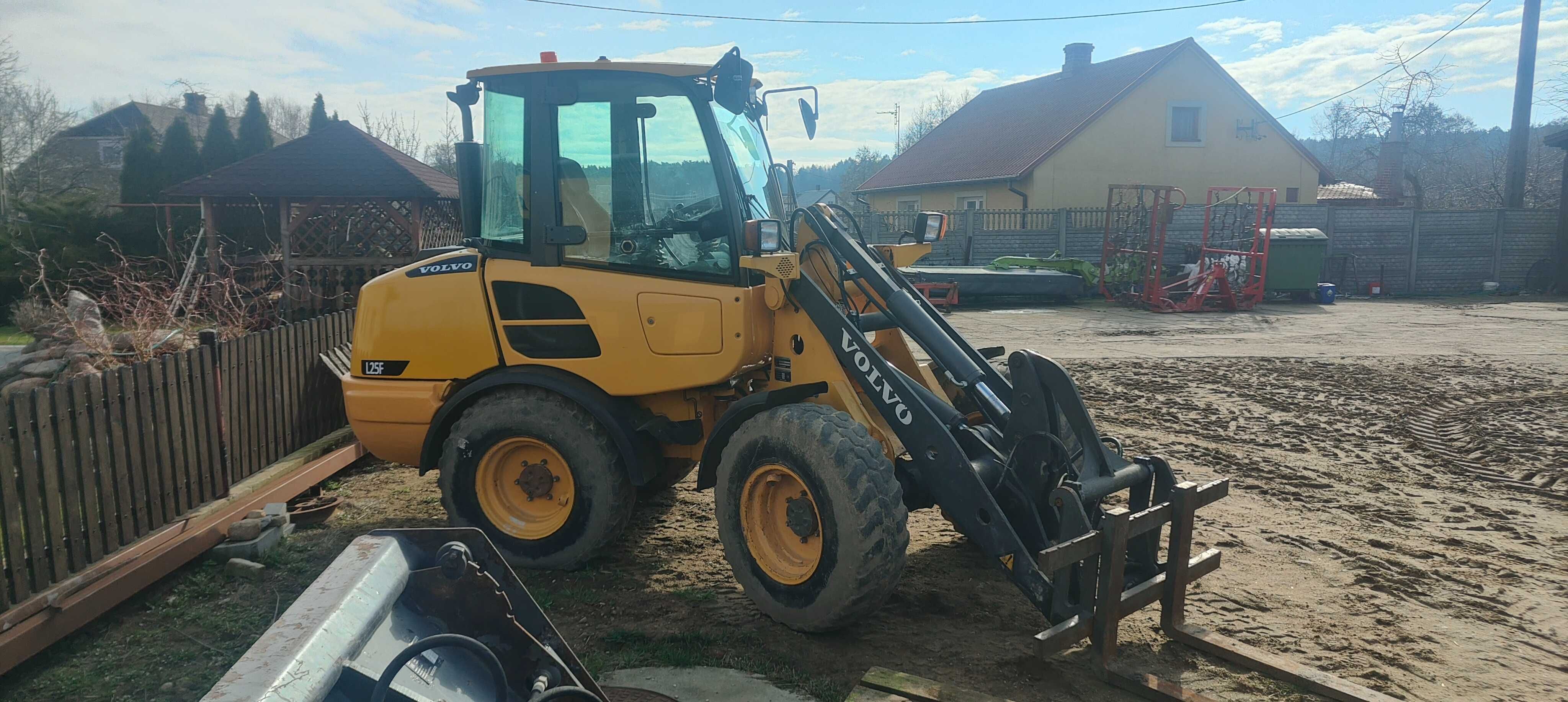 Ładowarka VOLVO L25F 2012r.