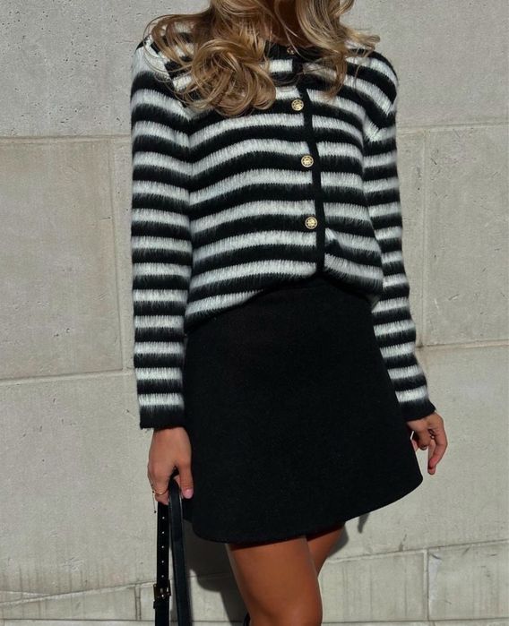 Спідниця-трапеція з кашеміру IVINA