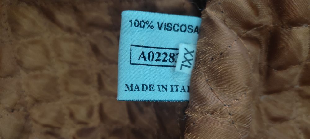 Шкіряна курточка