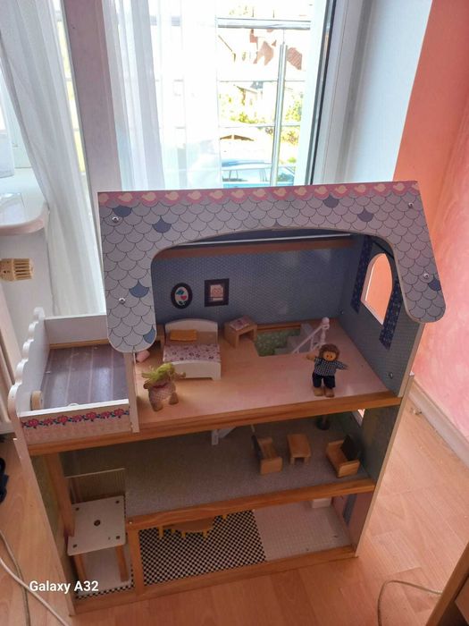 Domek dla lalek lidl