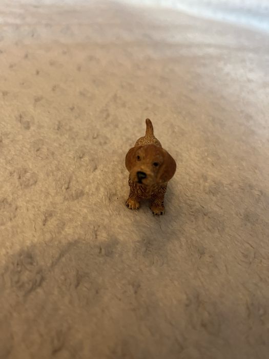 Brązowy piesek schleich