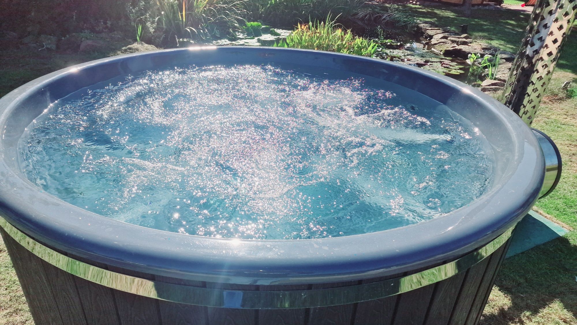 Jacuzzi ogrodowe, balia, wanna z systemem masaży