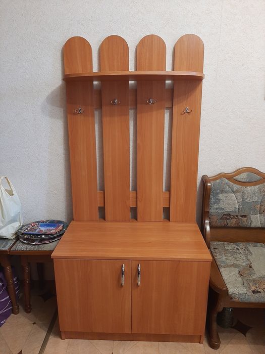 Вішалка+тумбочка для взуття