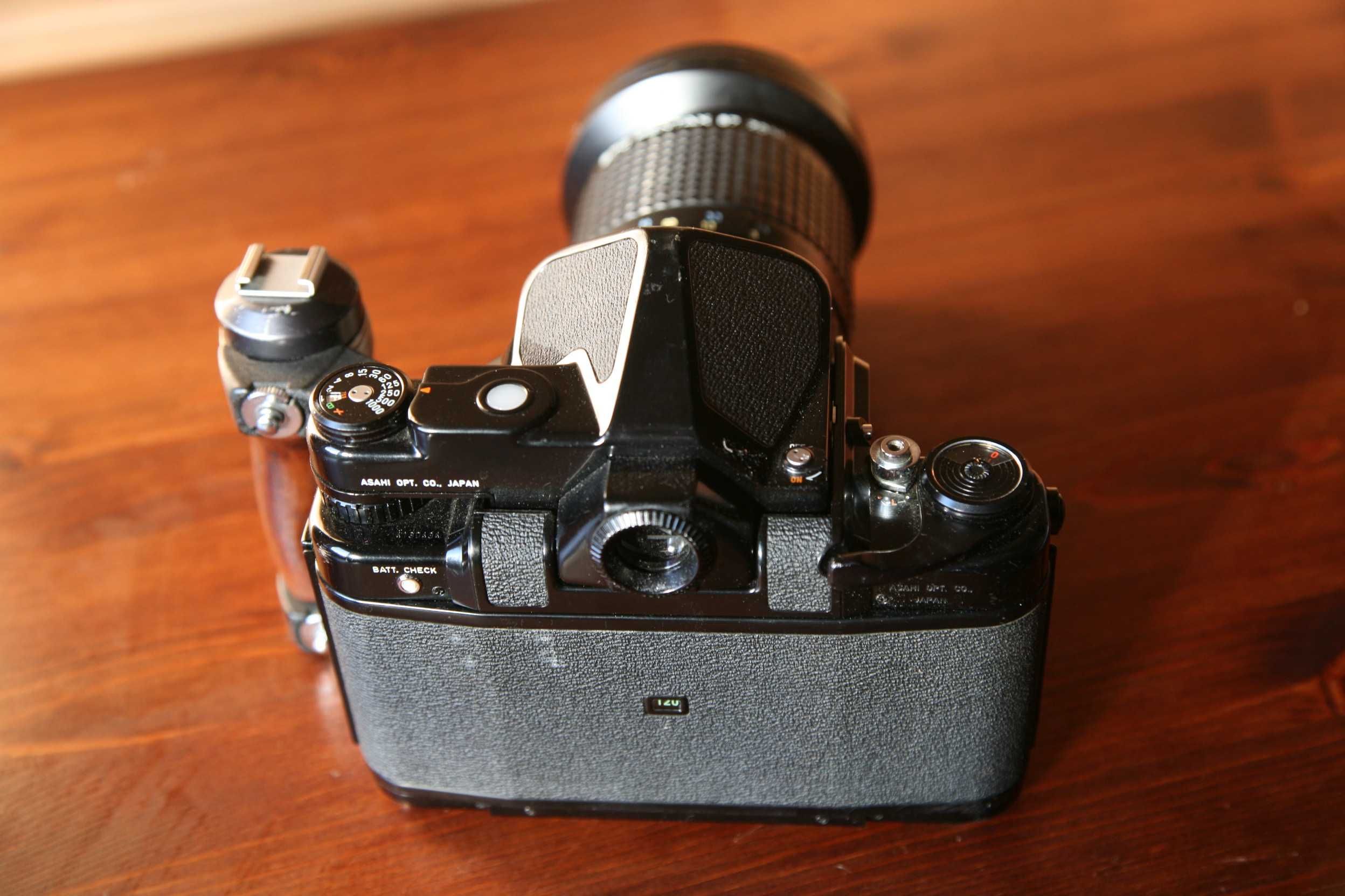 Pentax 67 z obiektywem 55-100