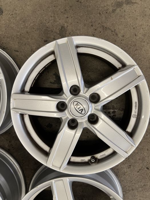 Koła aluminiowe 6.5Jx16H2 ET50 5x114.3 Kia Soul Niro Ceed ProCeed TPMS