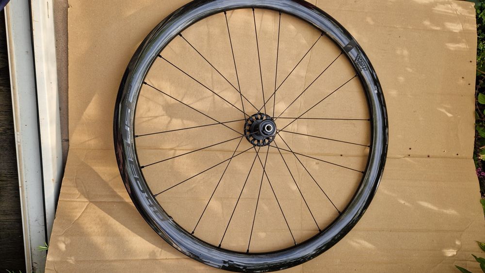 Nowe koło przednie  Fulcrum Speed 40 db carbon tarcza szosa sztywna oś