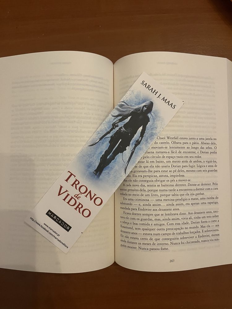 Trono de Vidro de Sarah J Maas