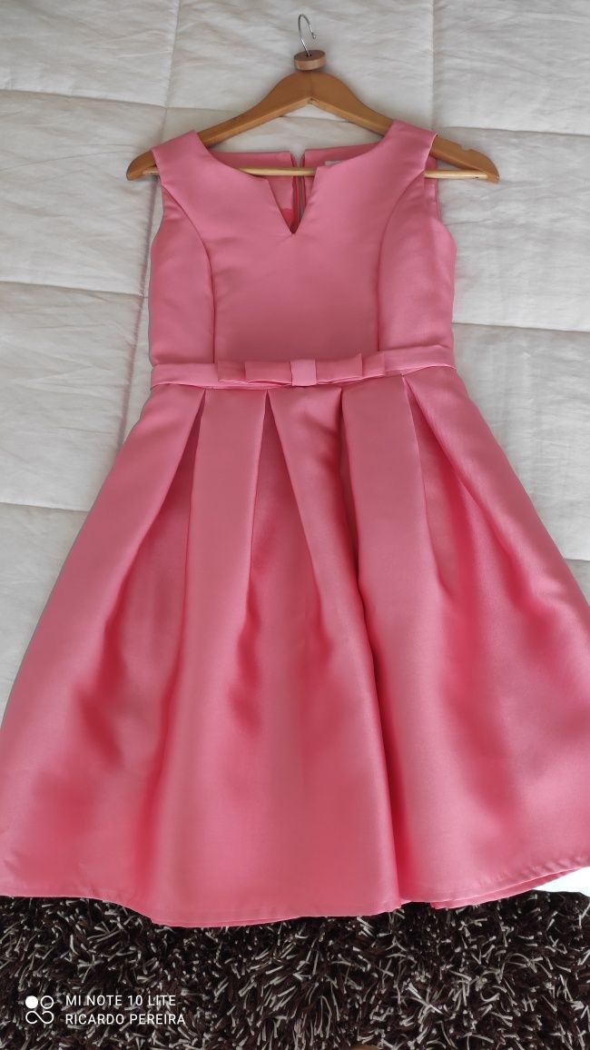 Vendo vestido em excelente estado