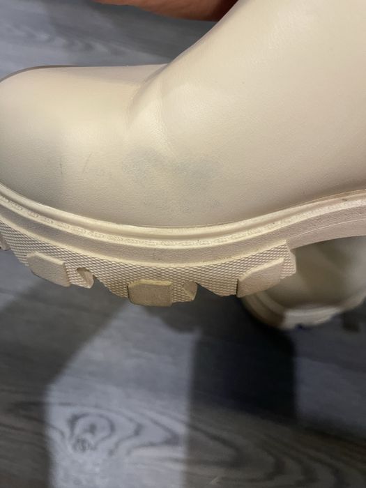 Бежеві сапоги весна/осінь 38 розміру