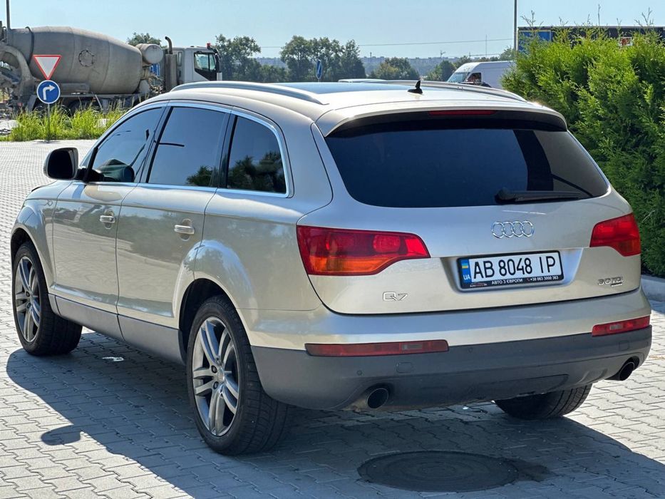 Ауді Q 7  3.0 TDI в гарному стані