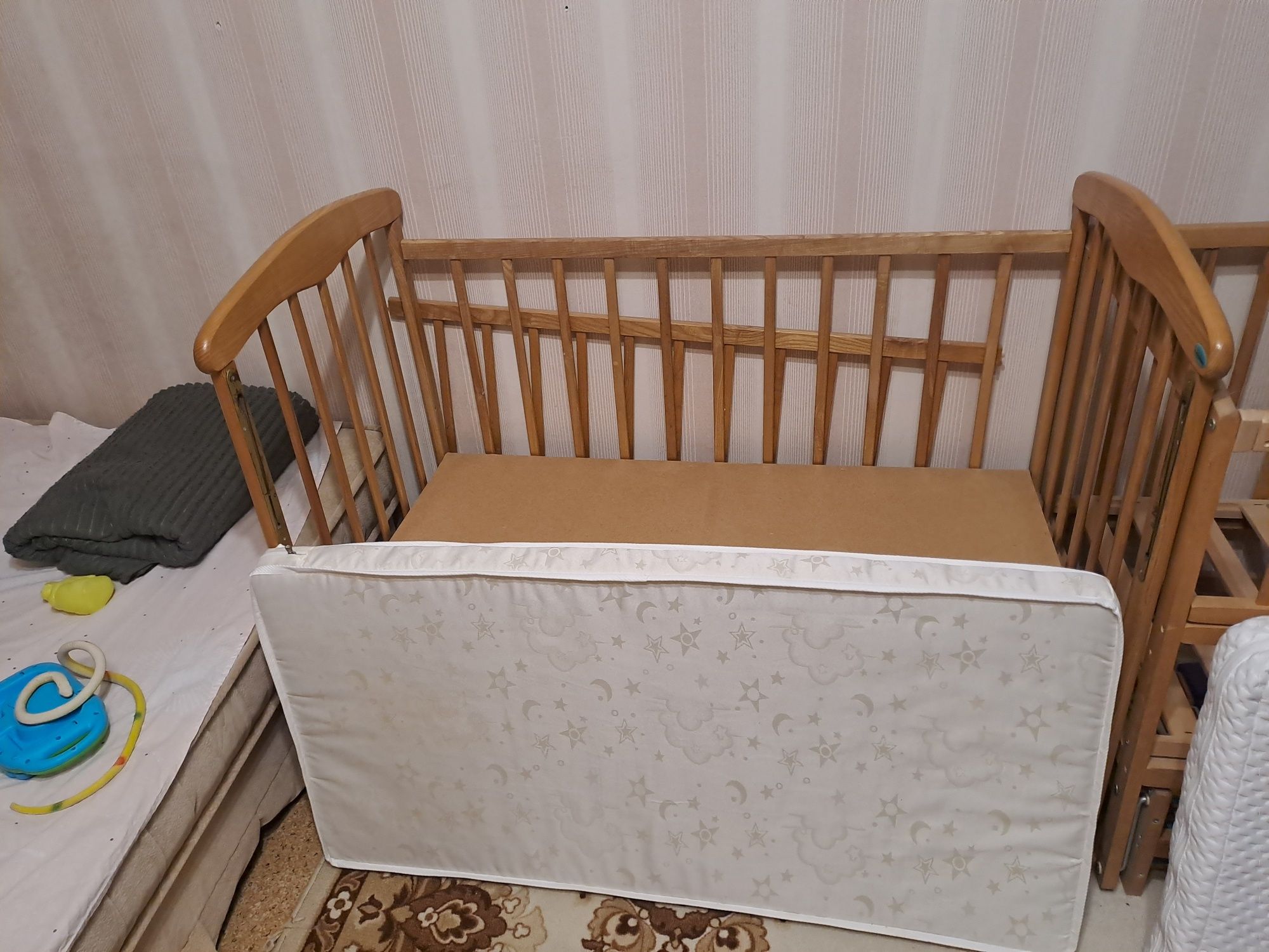 Продам дитячу кроватку