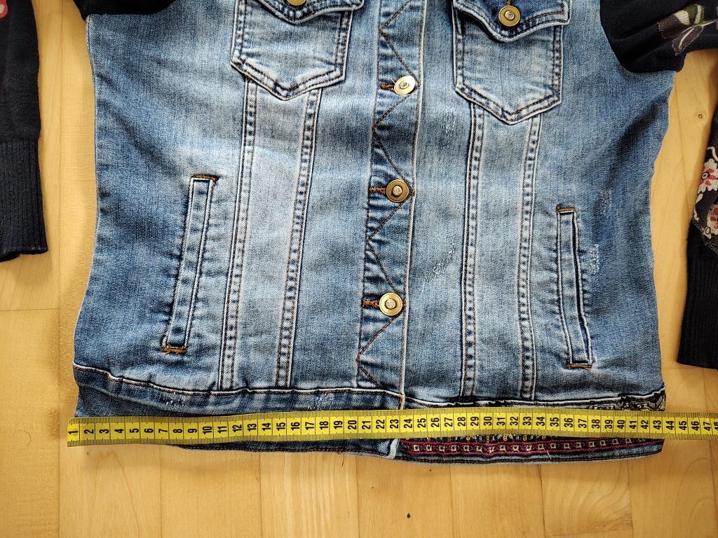 Piękna jeansowa kurtka Desigual - r.M