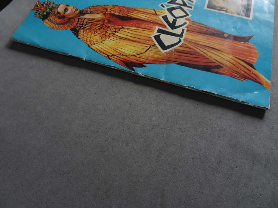 Caderneta de cromos completa Cleópatra