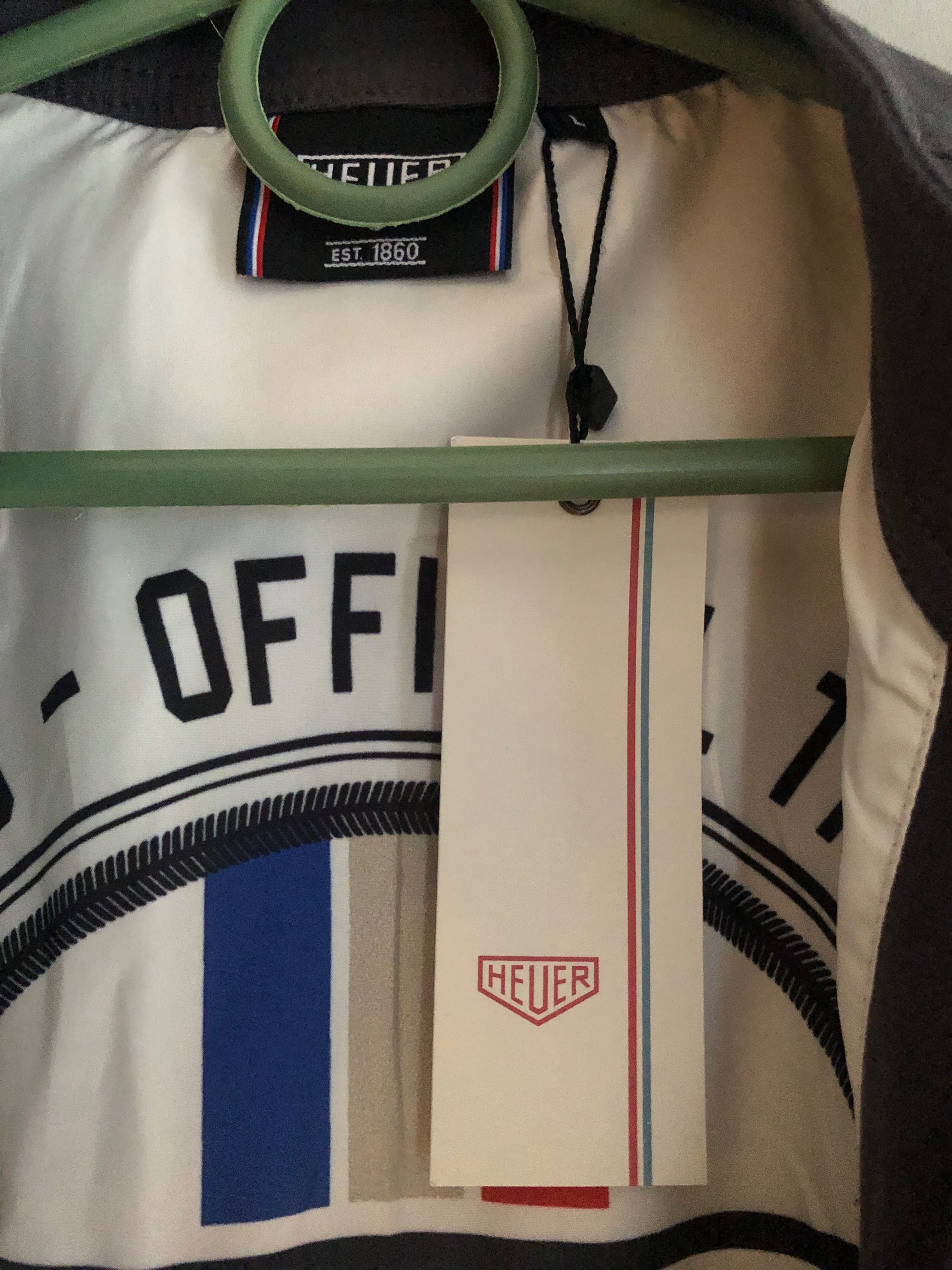 Куртка  TAG  HEUER  L
