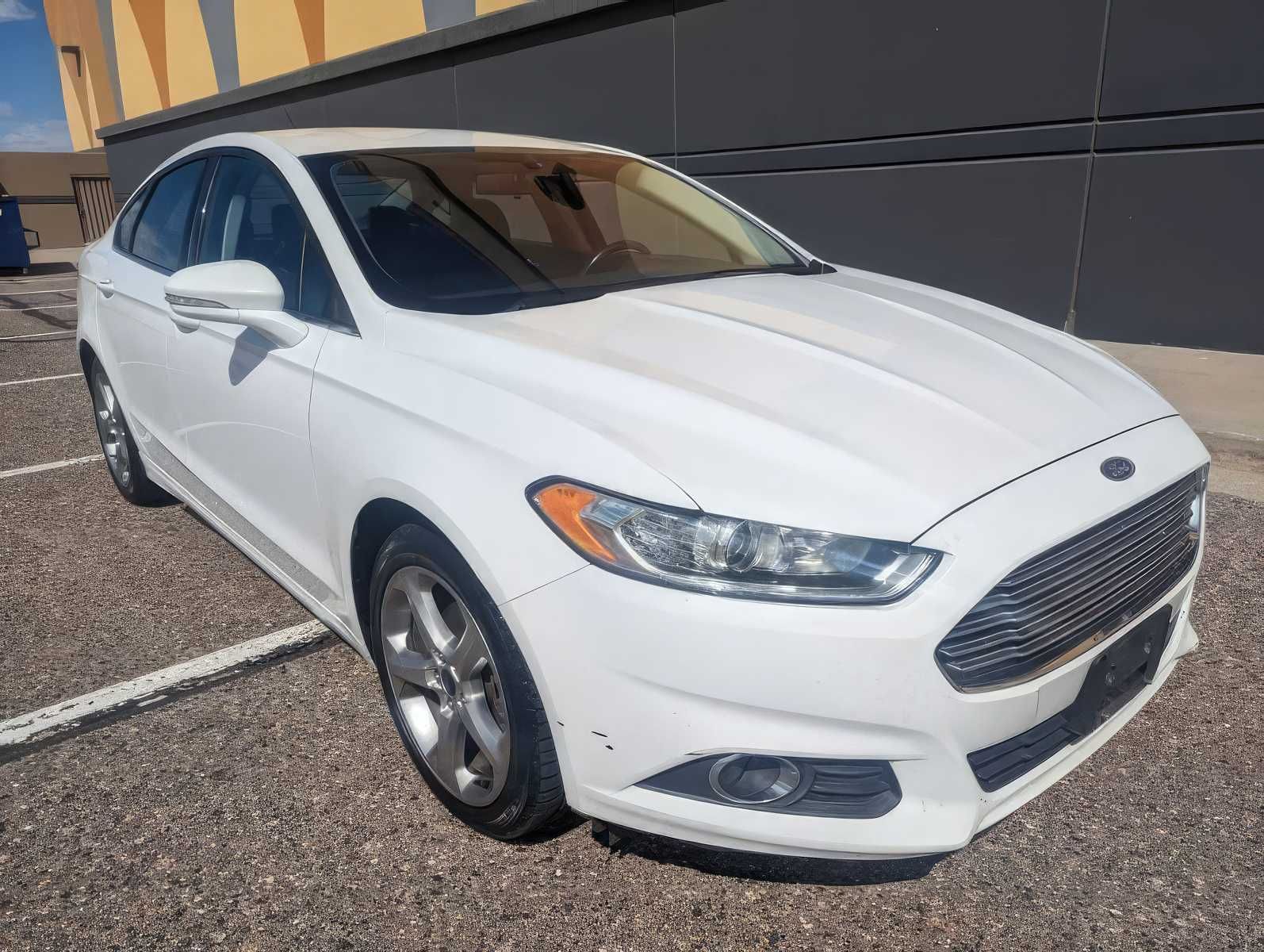 2015 Ford Fusion SE