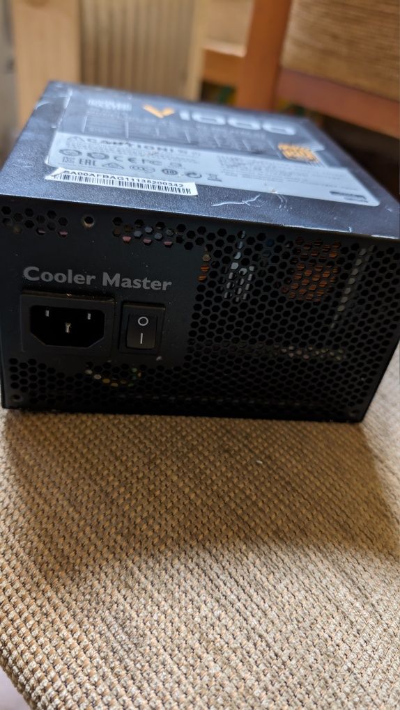 Блок живлення CoolerMaster 1000W V1000 (RSA00-AFBAG1-EU)
