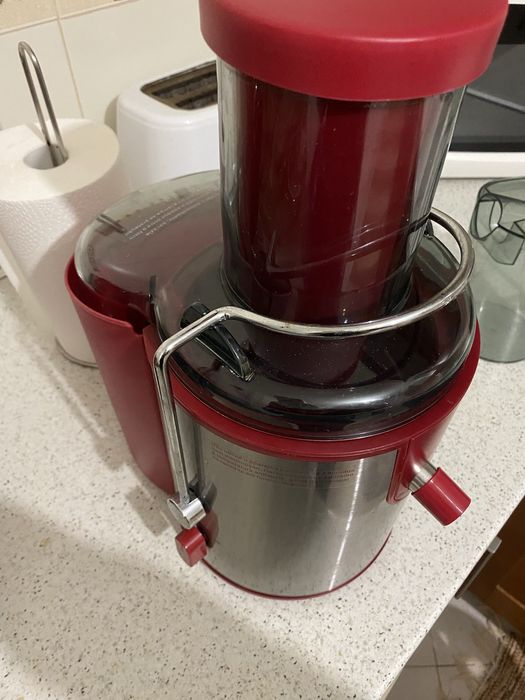 Centrifugadora vermelha