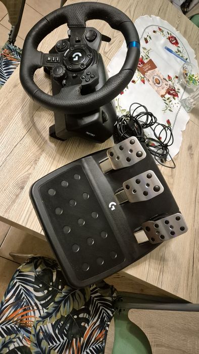 Kierownica Logitech G923 PS4/PS5/PC