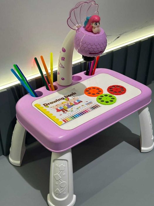 Проектор для малювання 24 слайди фломастери 12 шт  (YM-89) Розд/Дроп