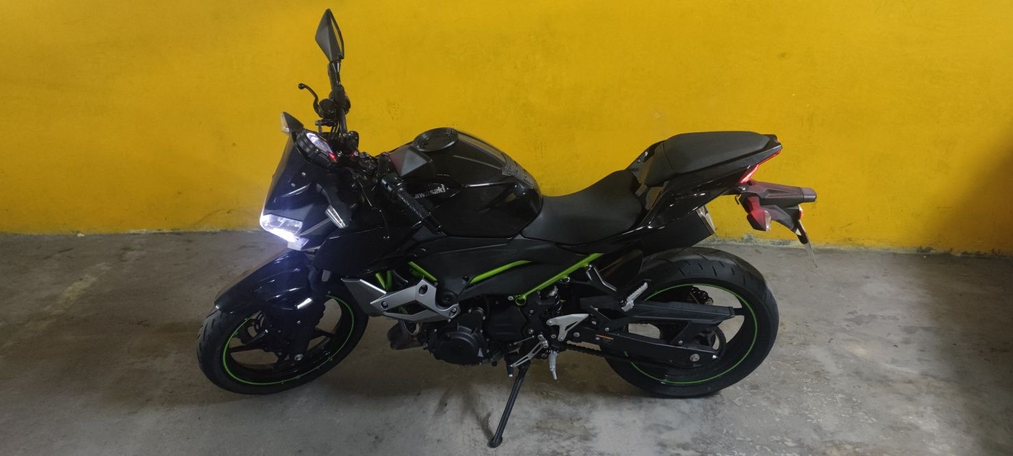 Kawasaki Z400 - preço fixo