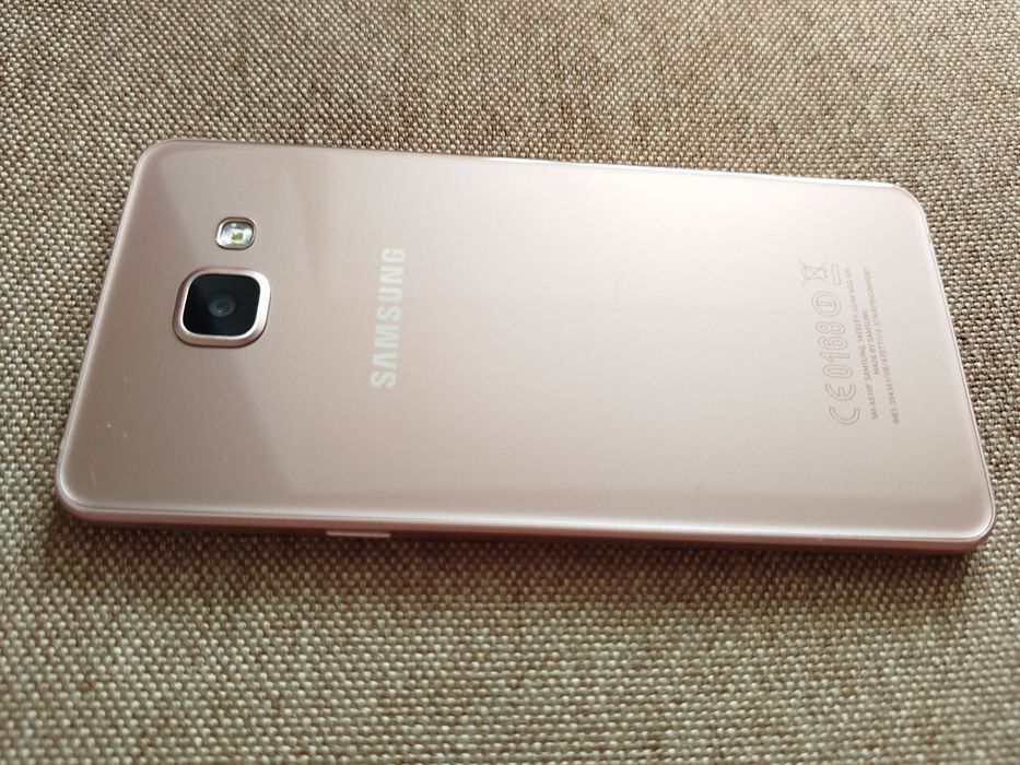 Надійний телефон Samsung  SM-A510F у відмінному стані