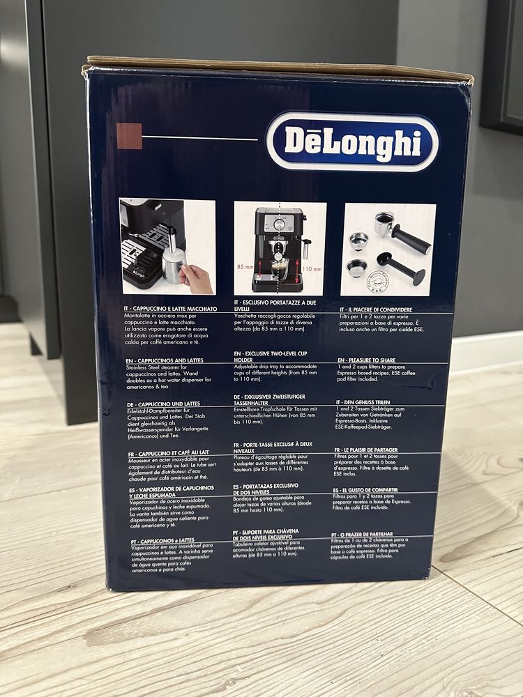 Продам ріжкову кавоварку Delonghi EC 260.BK