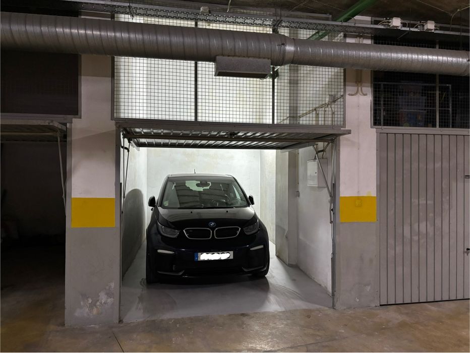 Garagem Box Charneca da Caparica