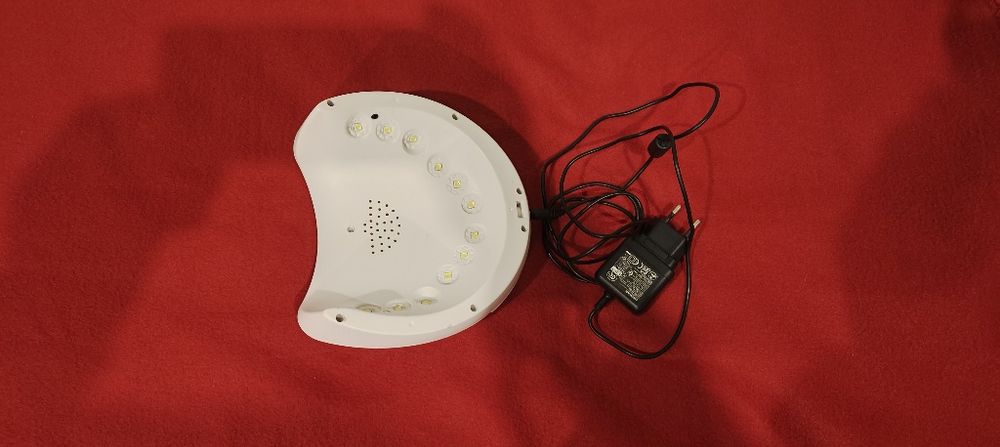 Lampa UV do paznokci