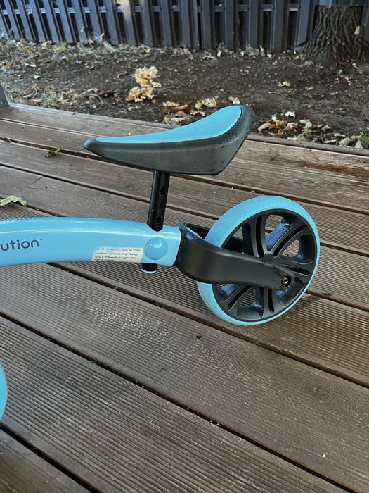 Велобіг з додатковим колесом