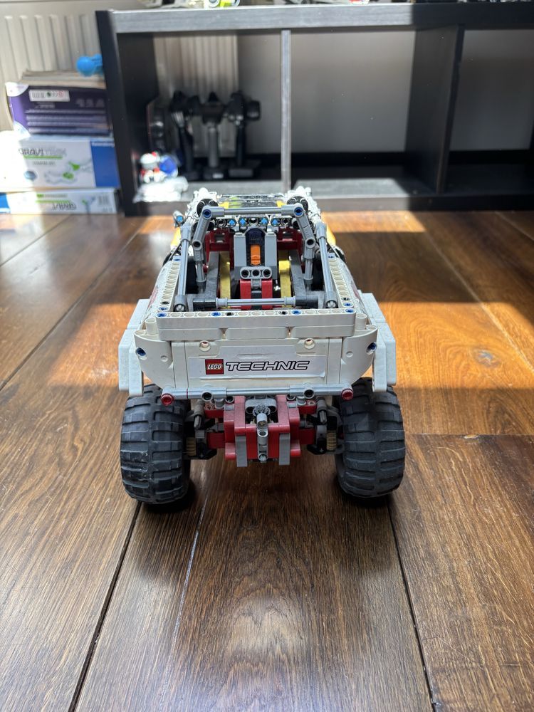LEGO Technic 9398 4X4 Crawler