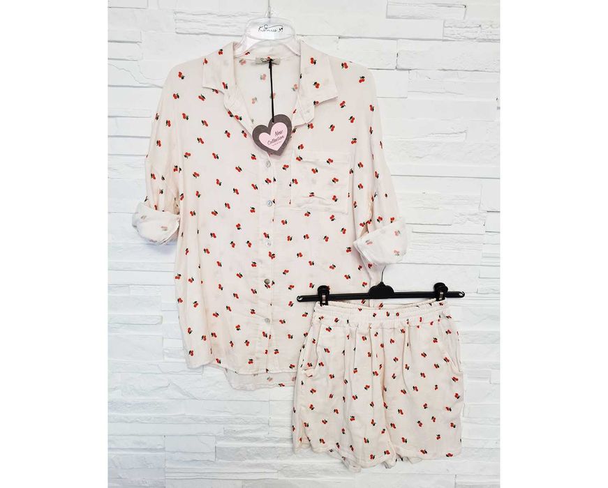 Komplet muślinowy bawełniany 100% bawełna kremowy w wisienki