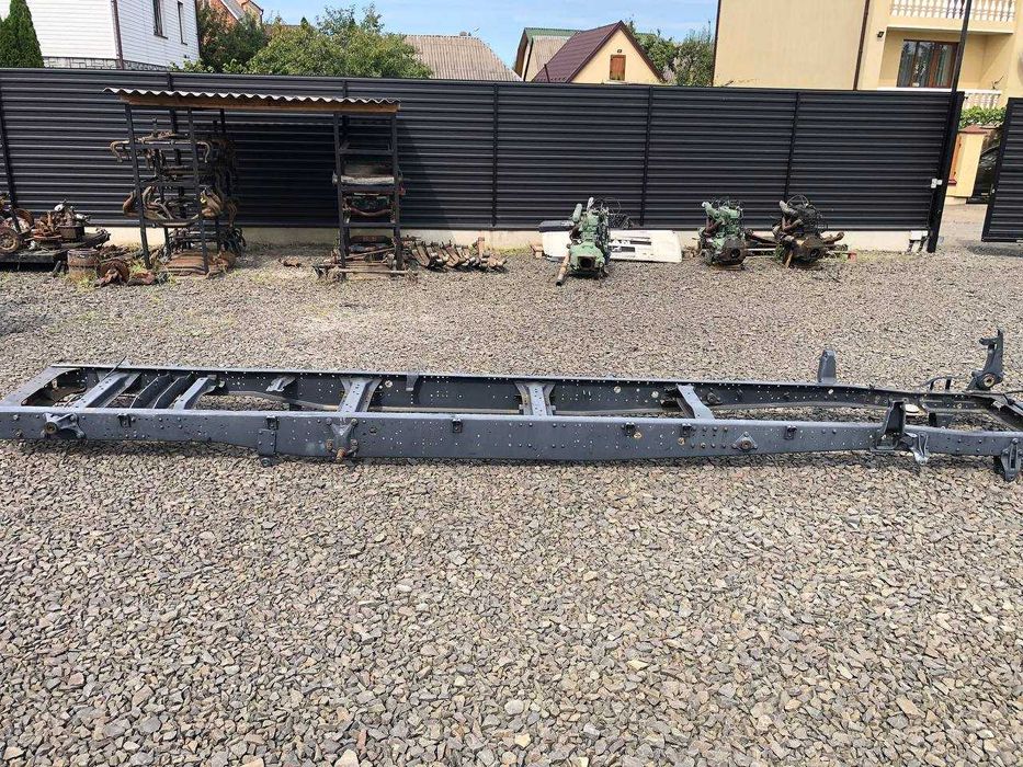 Рама з документами до Mercedes-Benz 1324 L - піскоструйна, фарбована