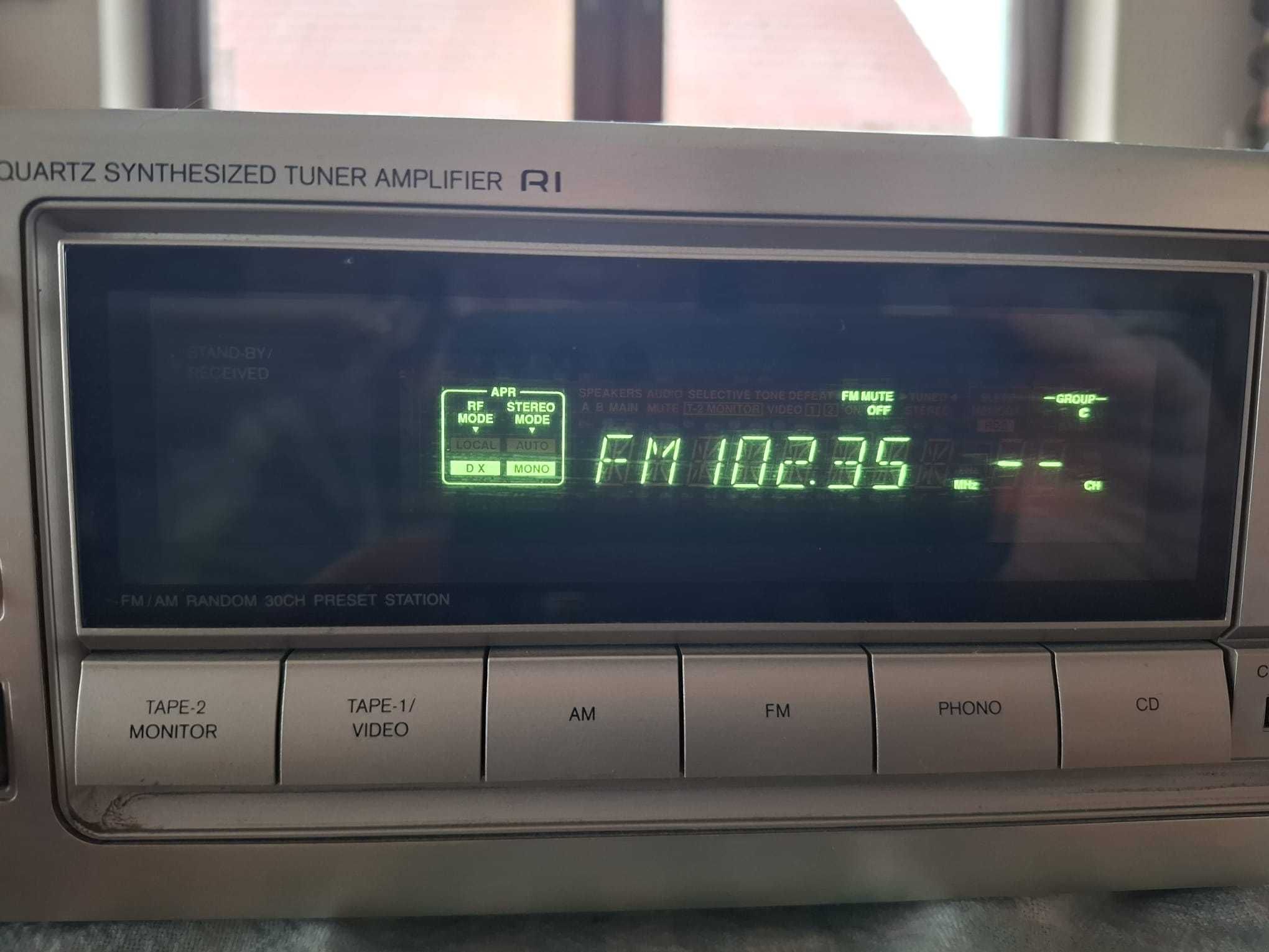 Amplituner Onkyo TX-8210R