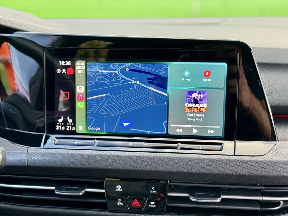 Volkswagen Golf GTI Official