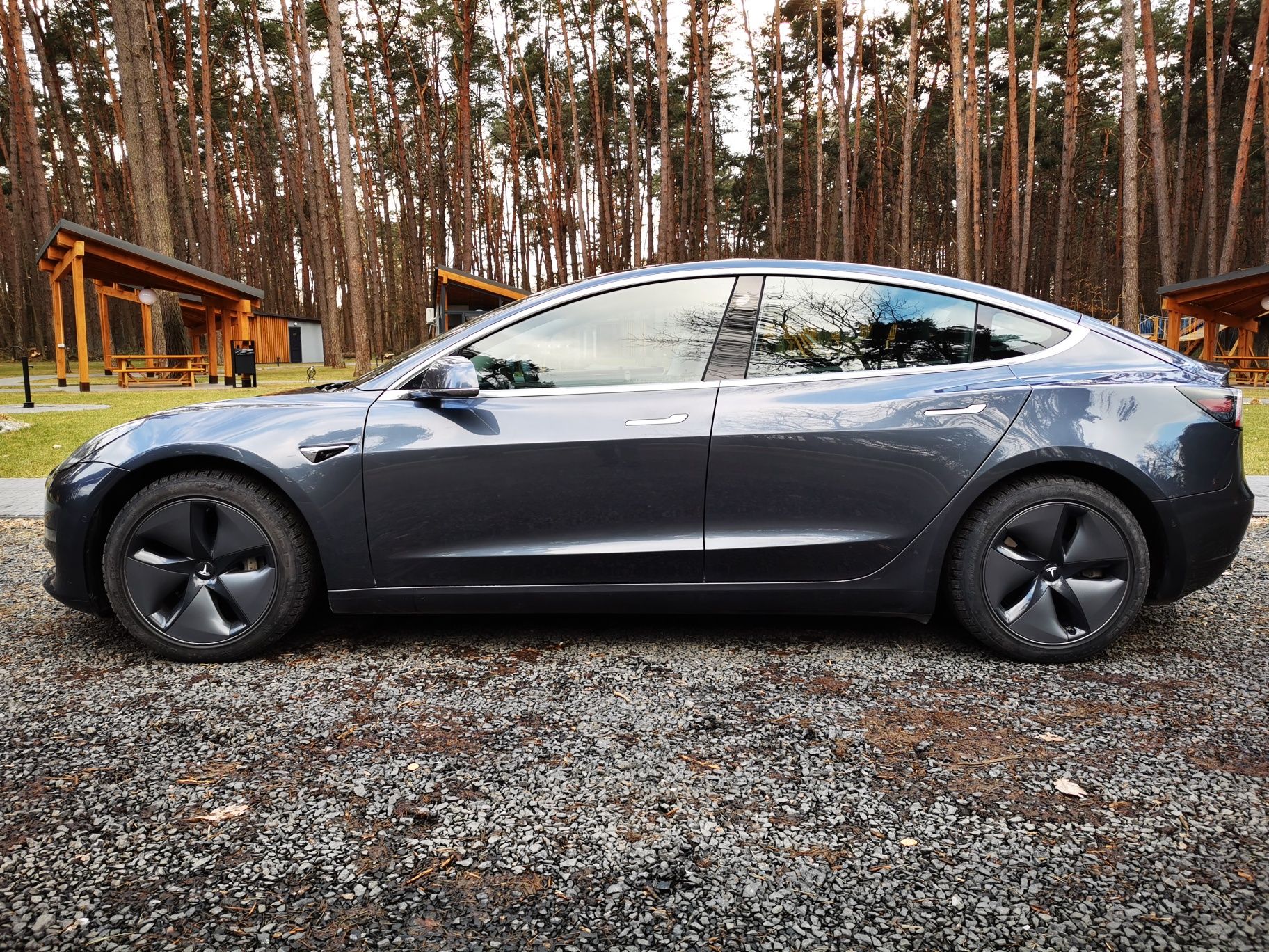 Tesla model 3 long range 2020