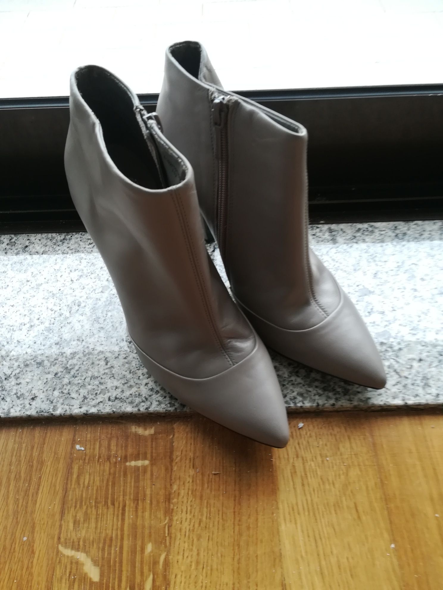 Botins 38 -  Zara (negociável)