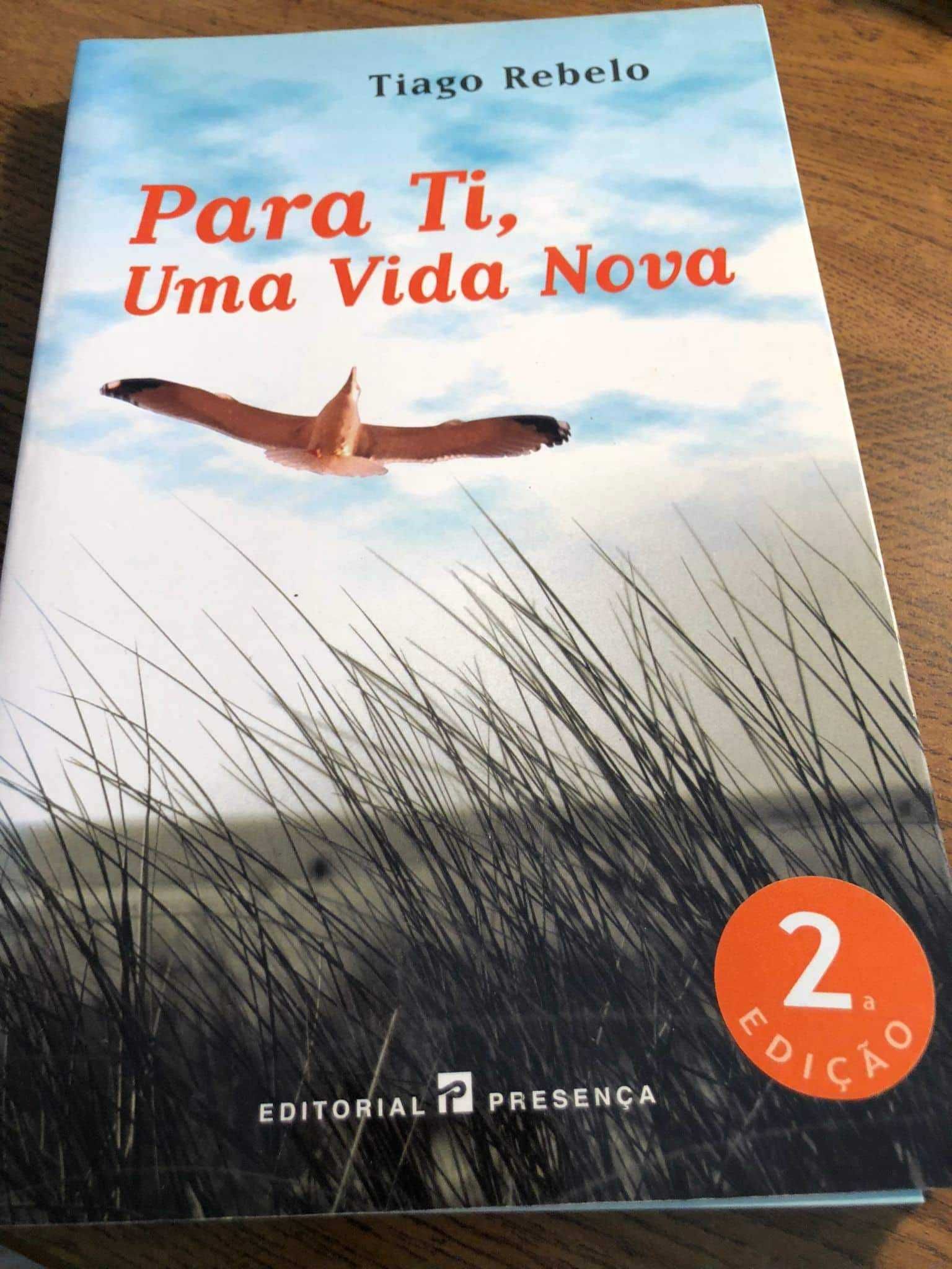 Livros vários usados