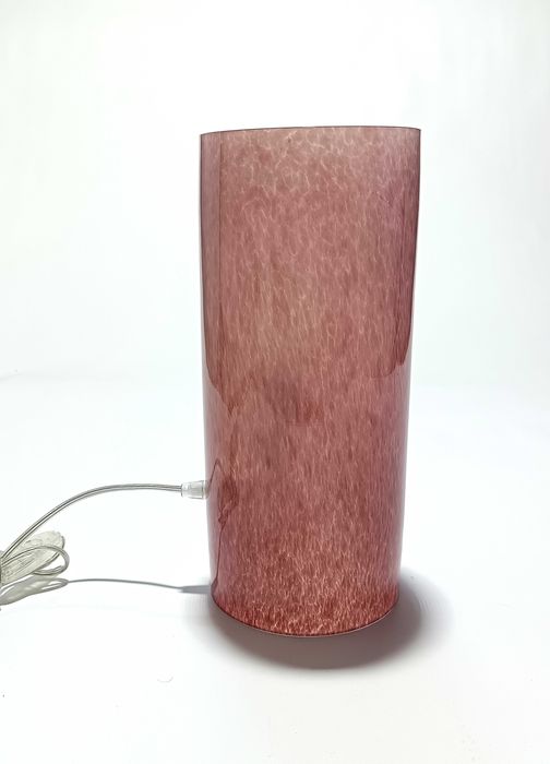 Candeeiro de mesa em vidro rosa