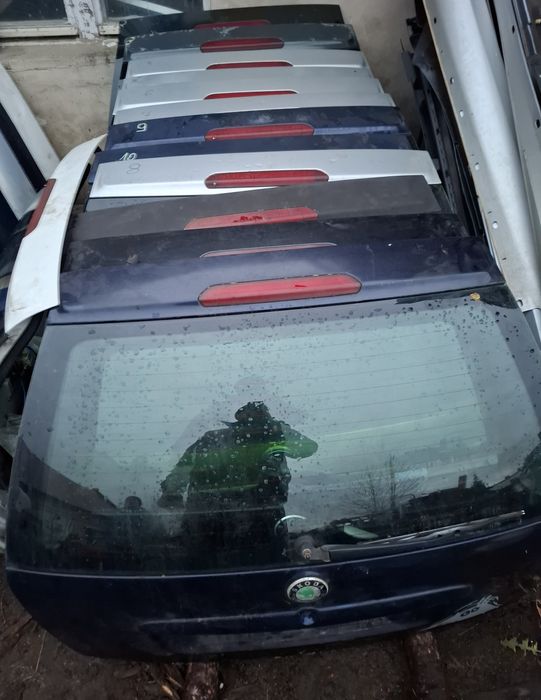 Klapa bagażnika tył tylna  Skoda Octavia 1 I kombi różne kolory