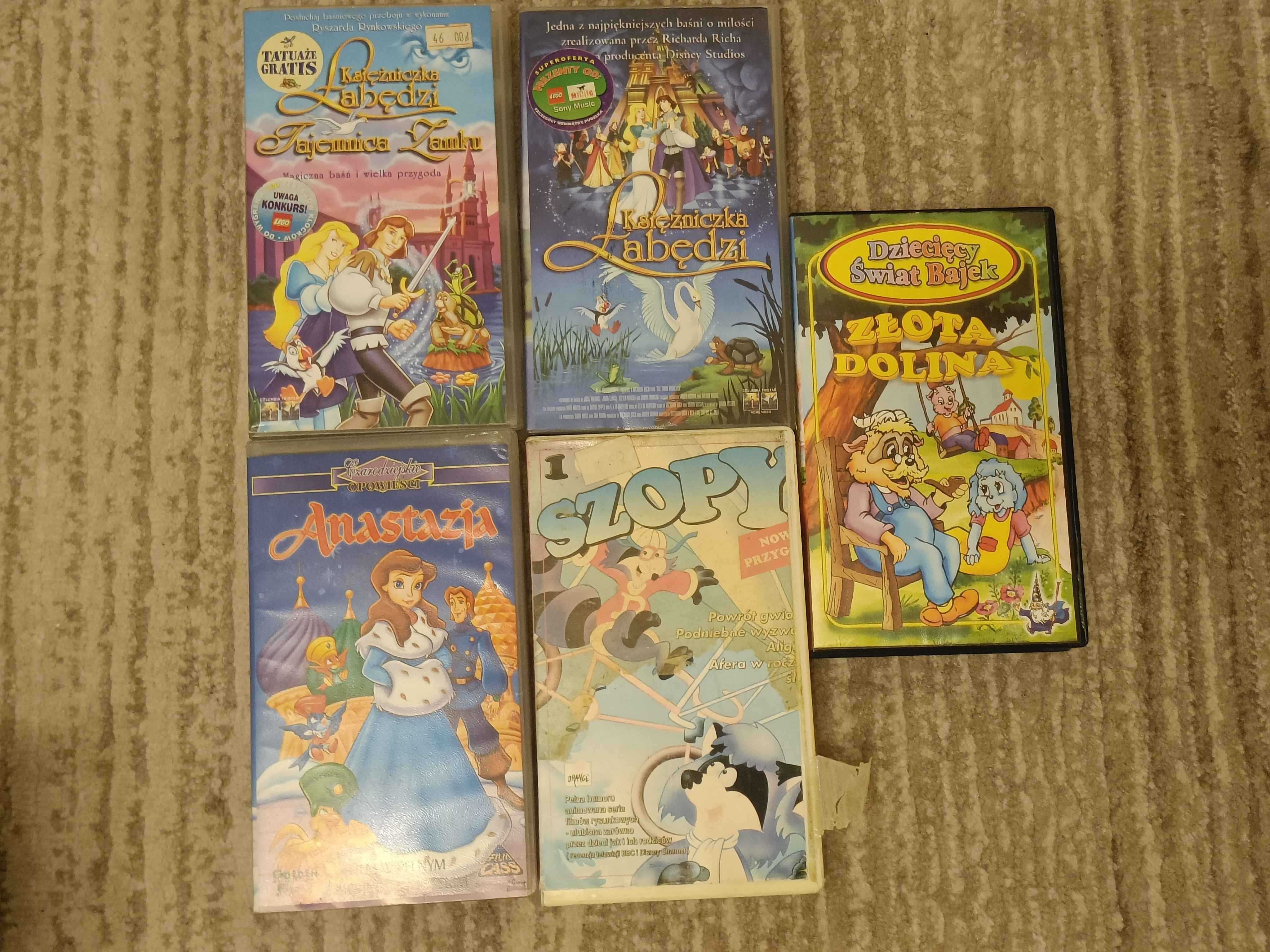 Zestaw 9 kaset VHS z bajkami