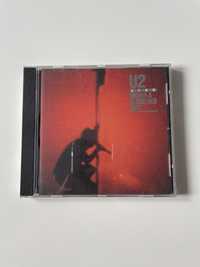 U2 - „Under a blood red sky”