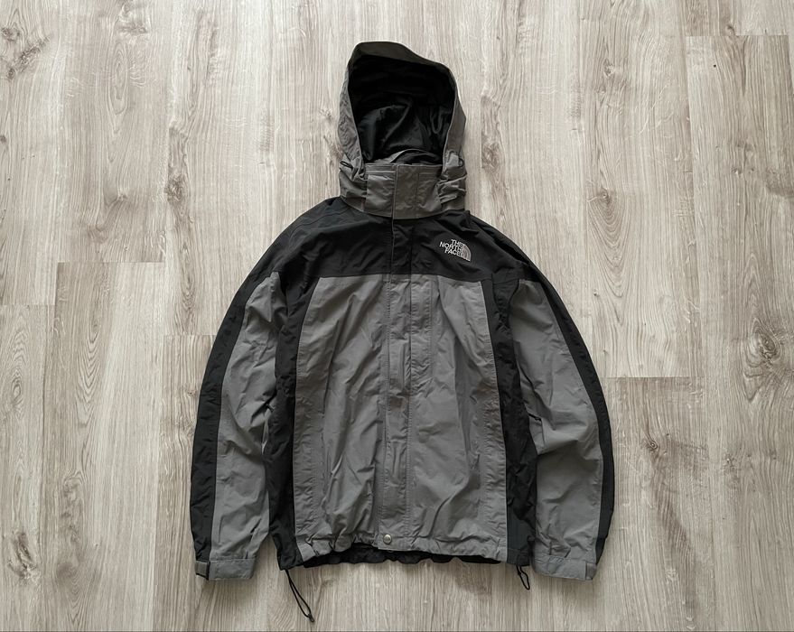 Вітровка The North Face